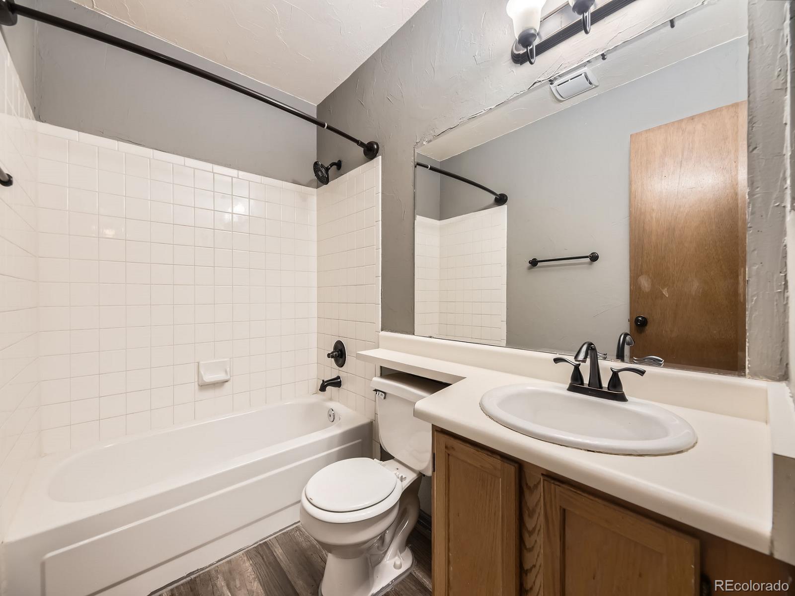5745 W Atlantic Place Unit: 207