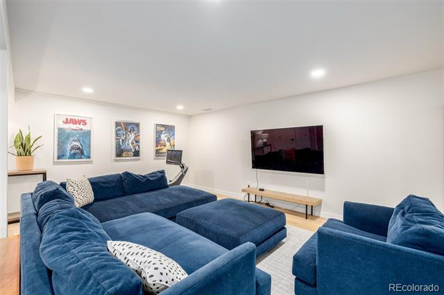 12186 W 34th Place