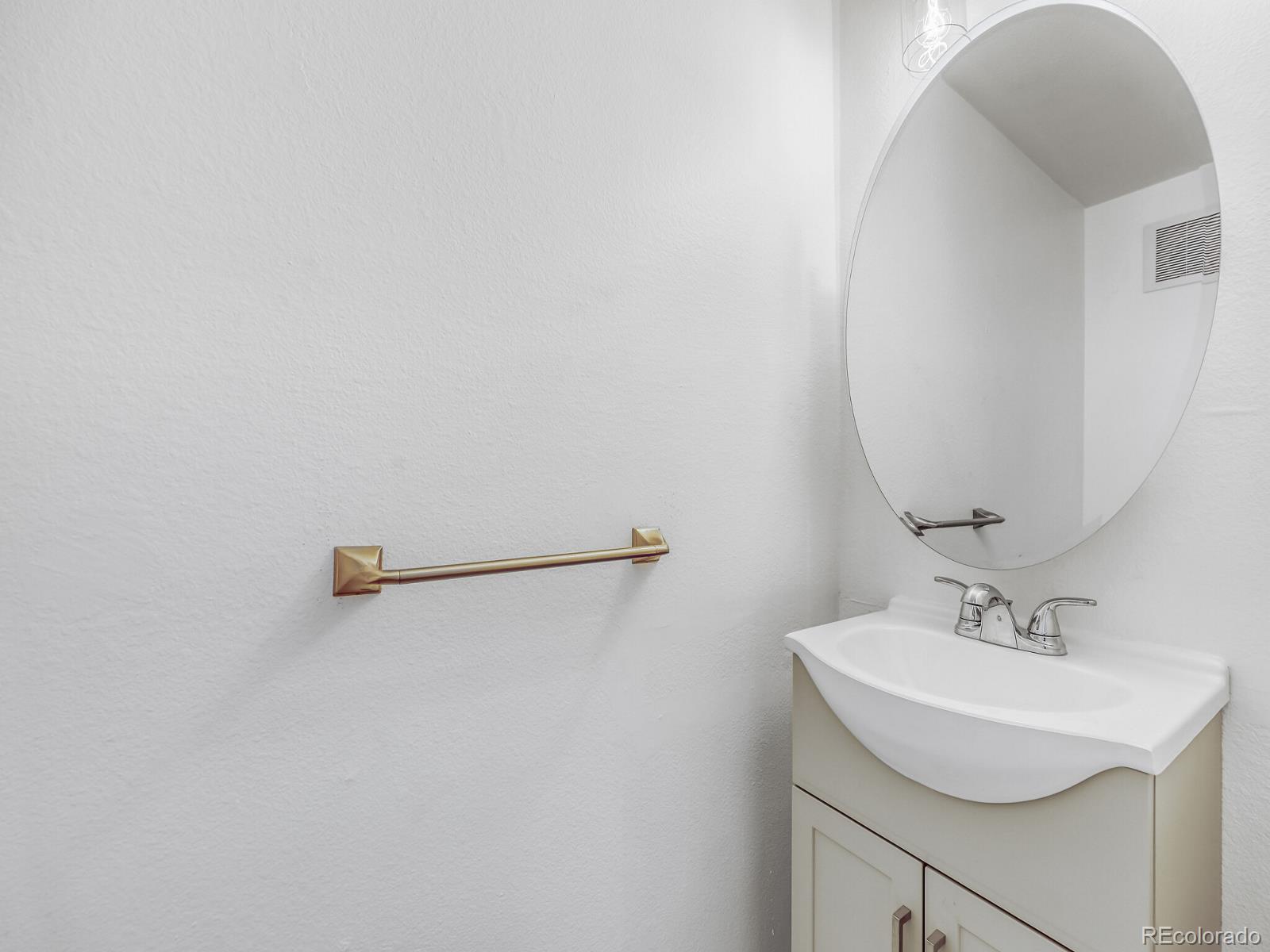 12625 Fairfax Street