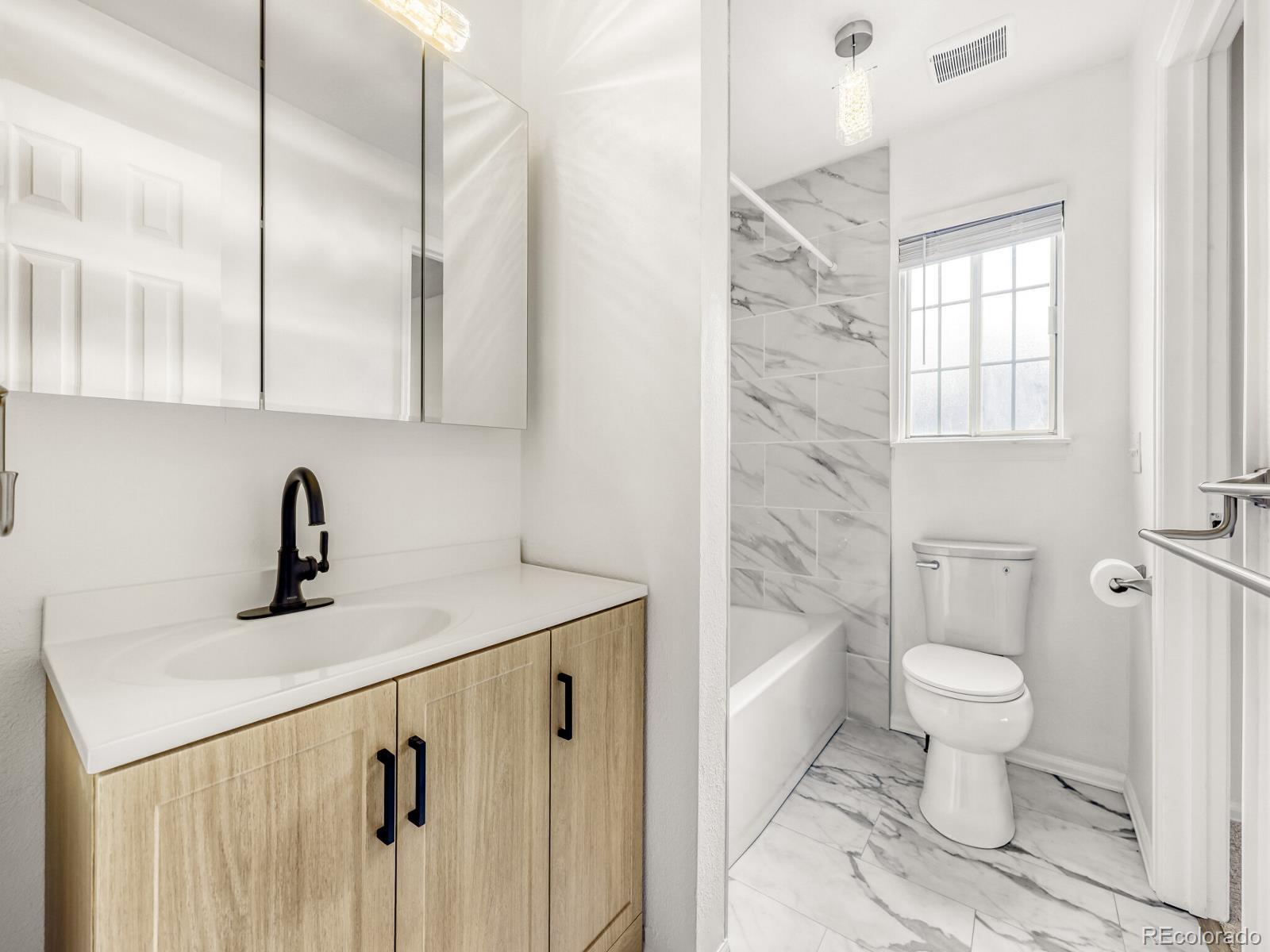 12625 Fairfax Street