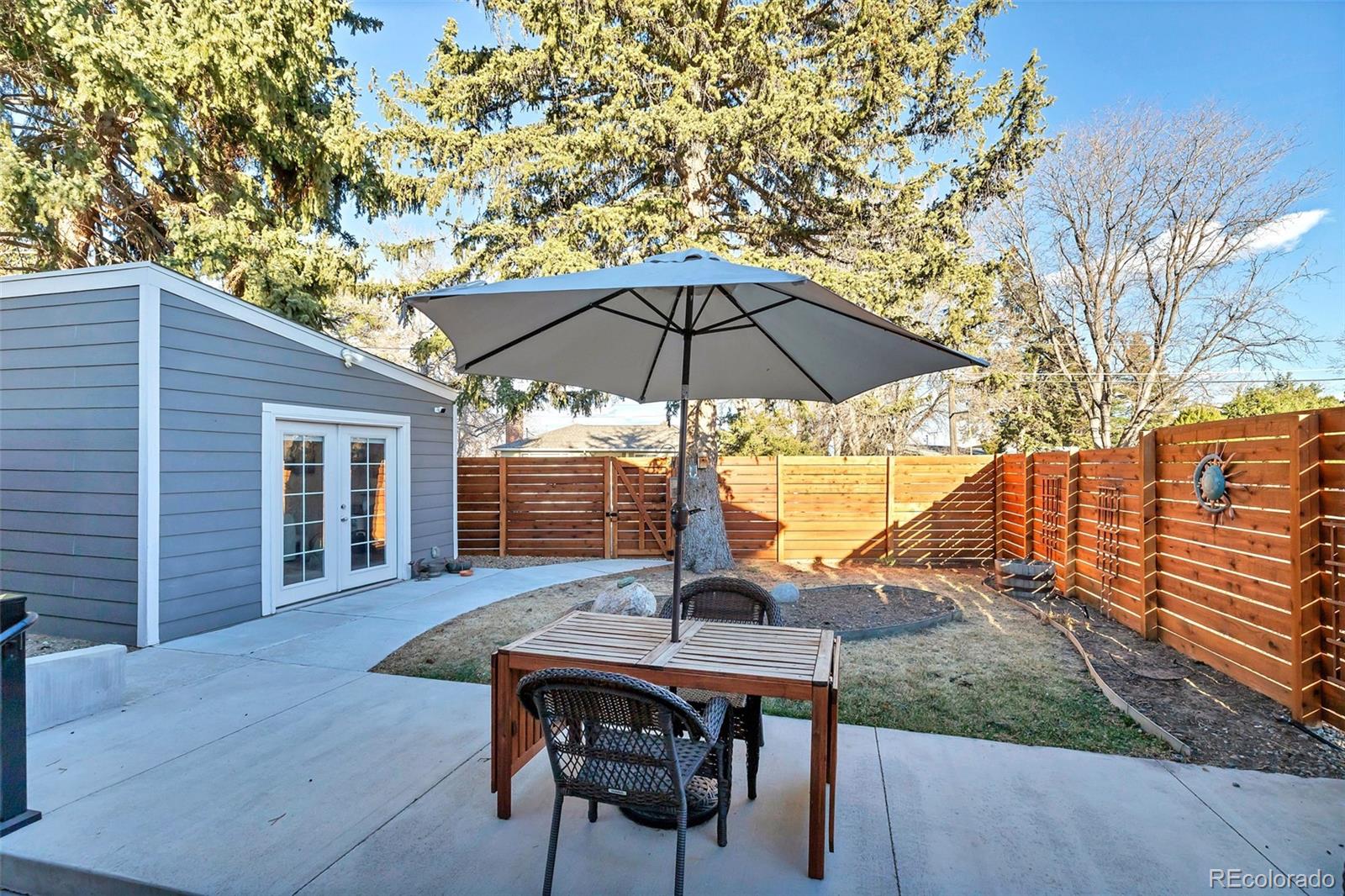 10814 Linda Vista Drive