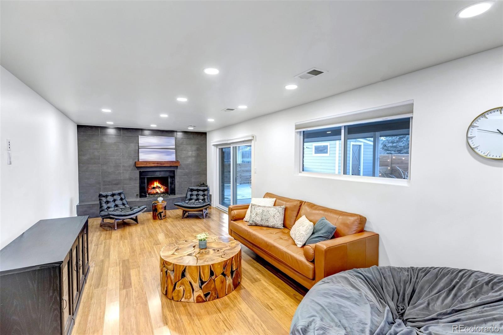 10814 Linda Vista Drive