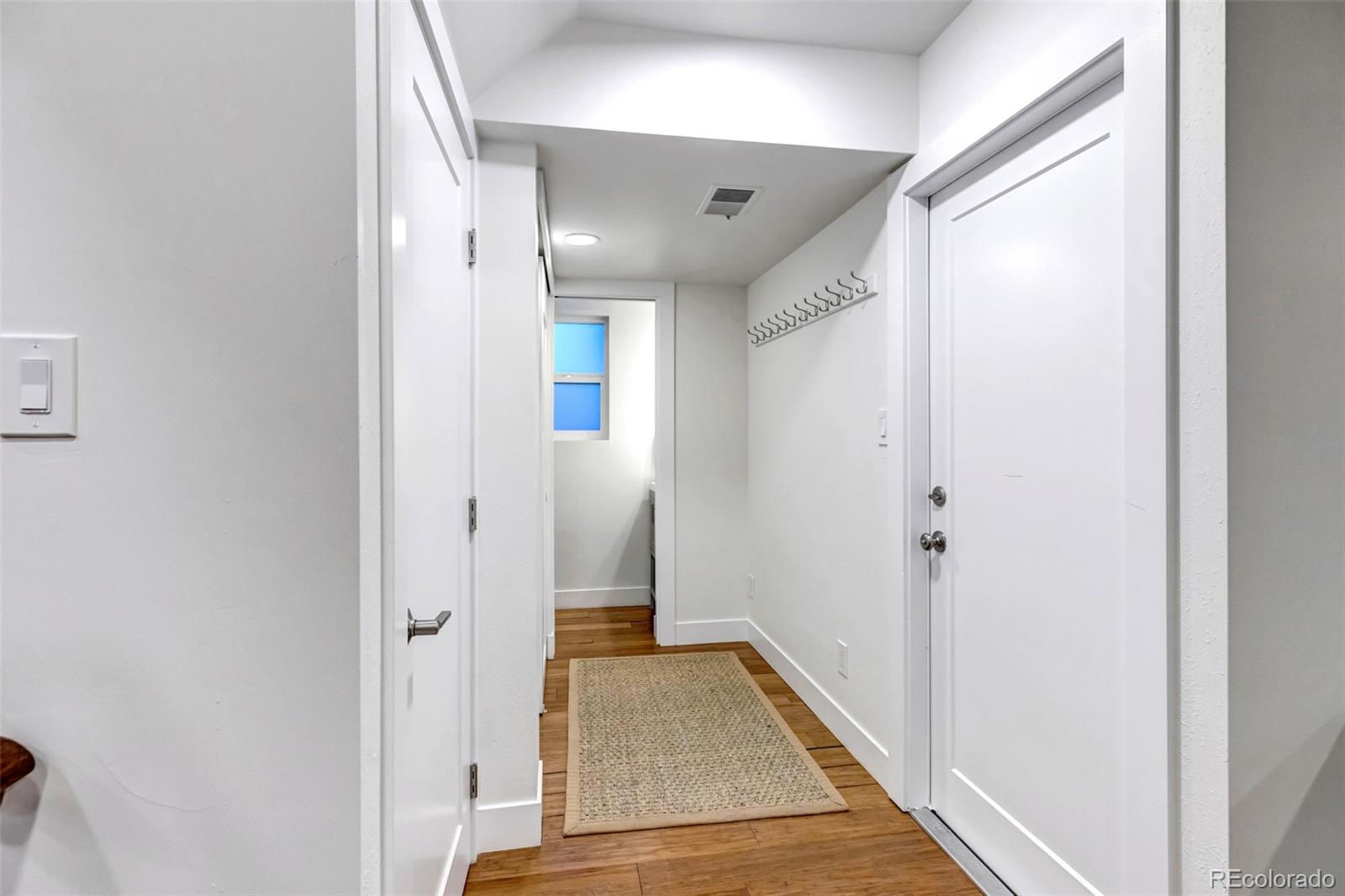 10814 Linda Vista Drive