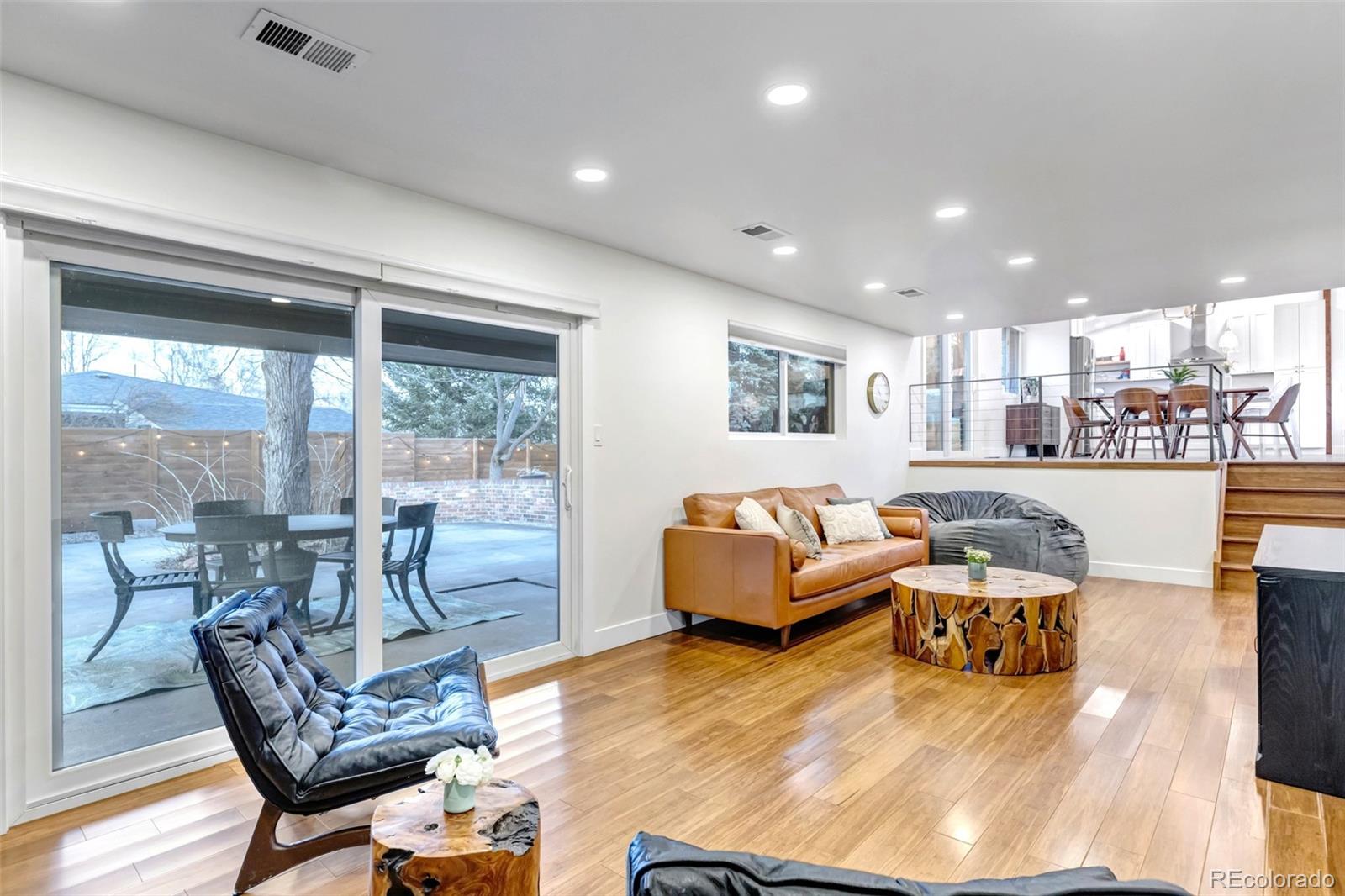 10814 Linda Vista Drive