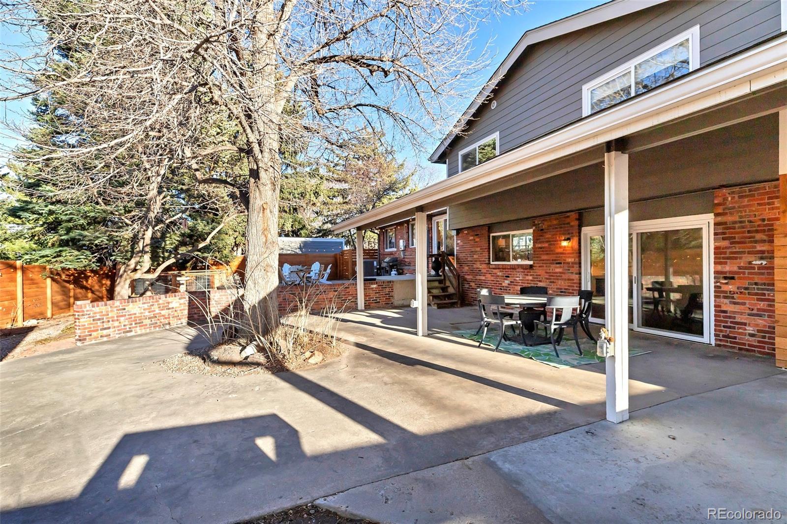 10814 Linda Vista Drive