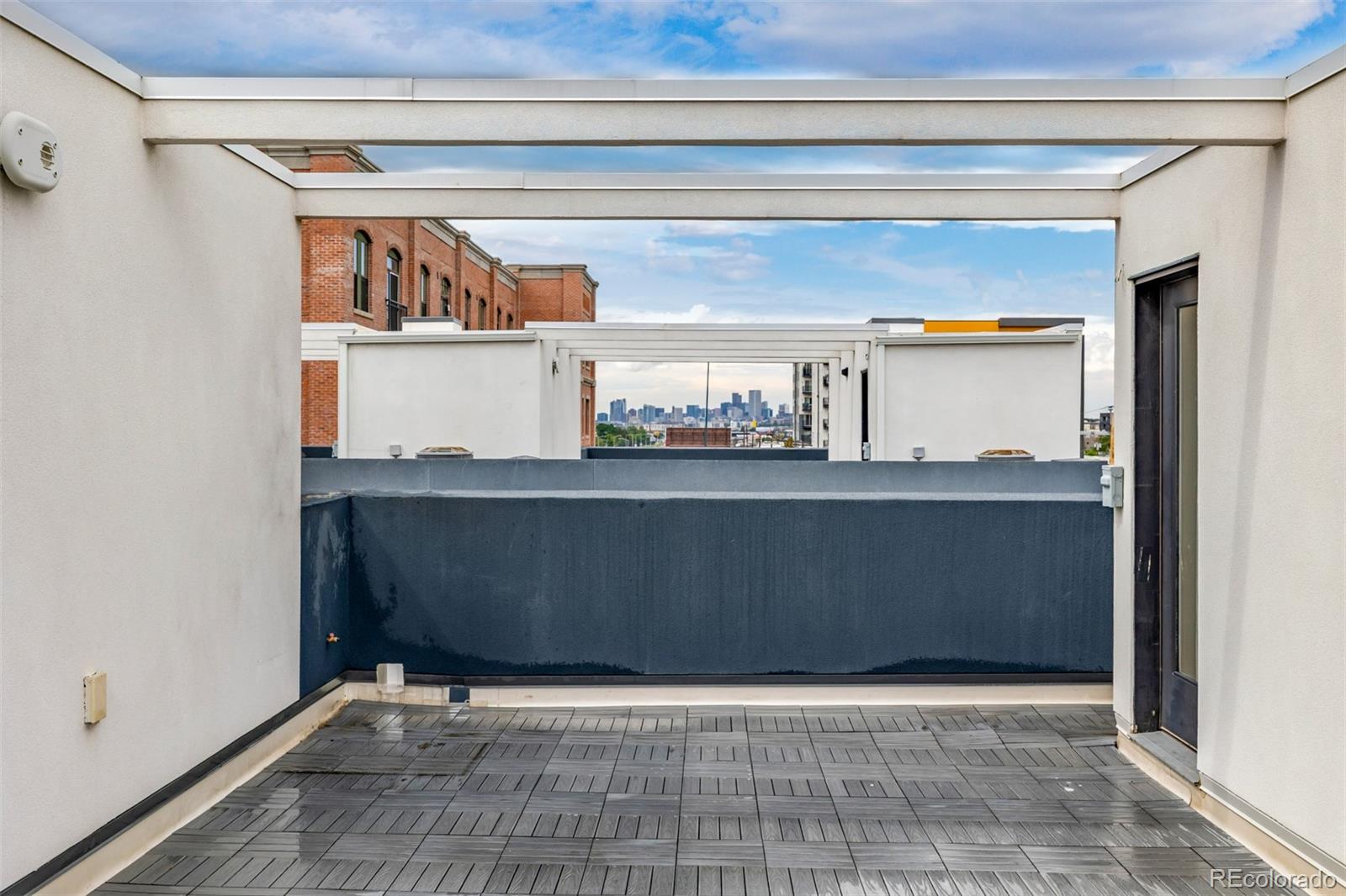 2158 S Delaware Street