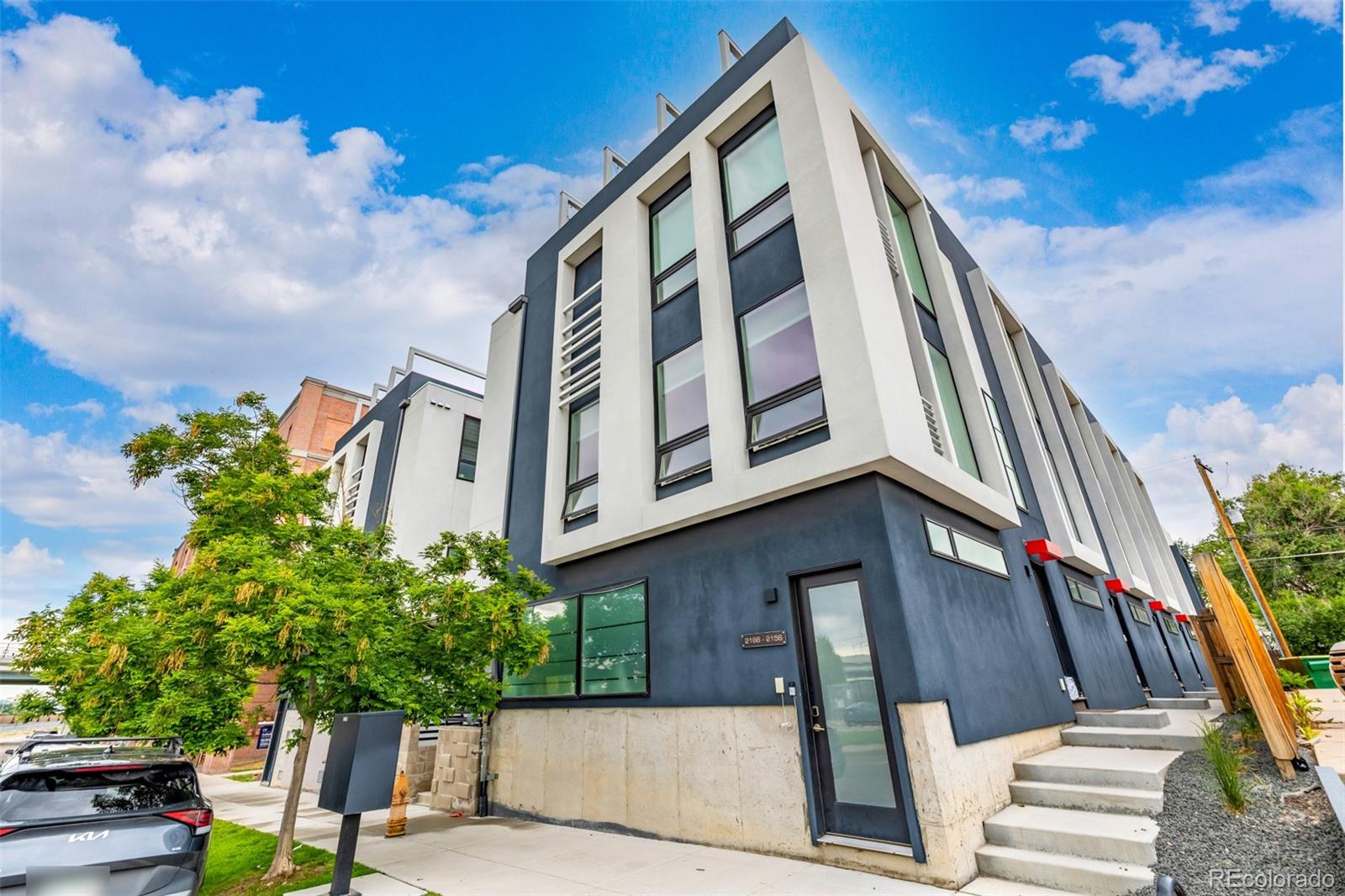 2158 S Delaware Street