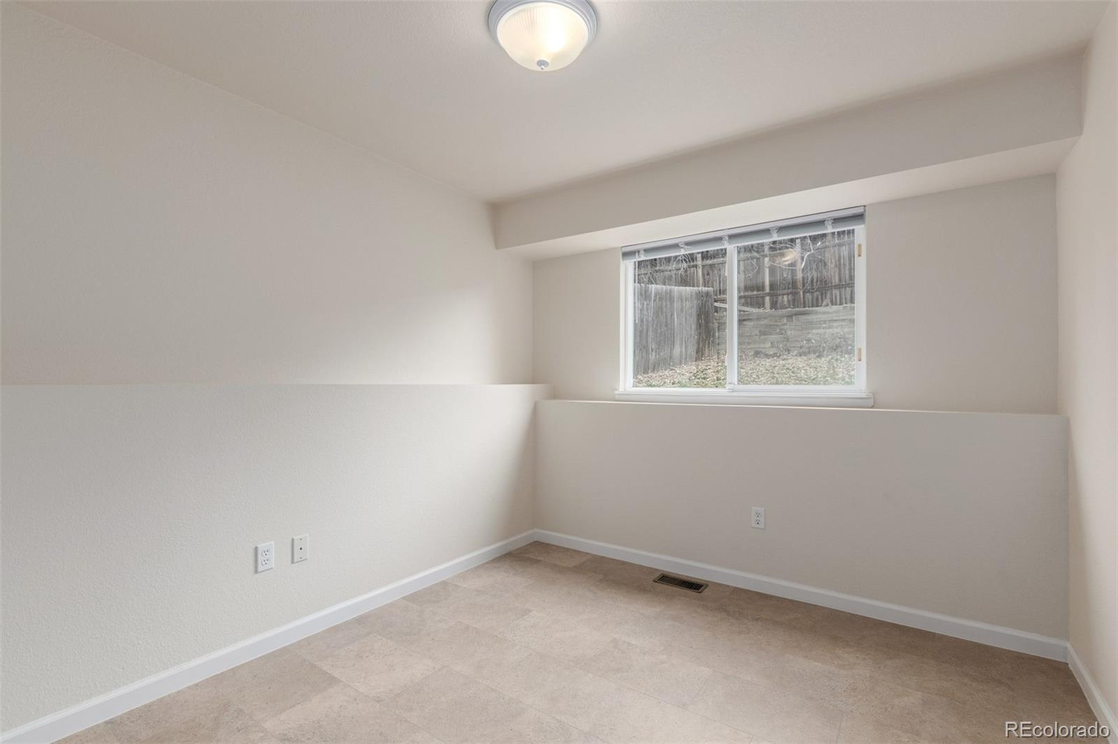 17655 E Bethany Circle