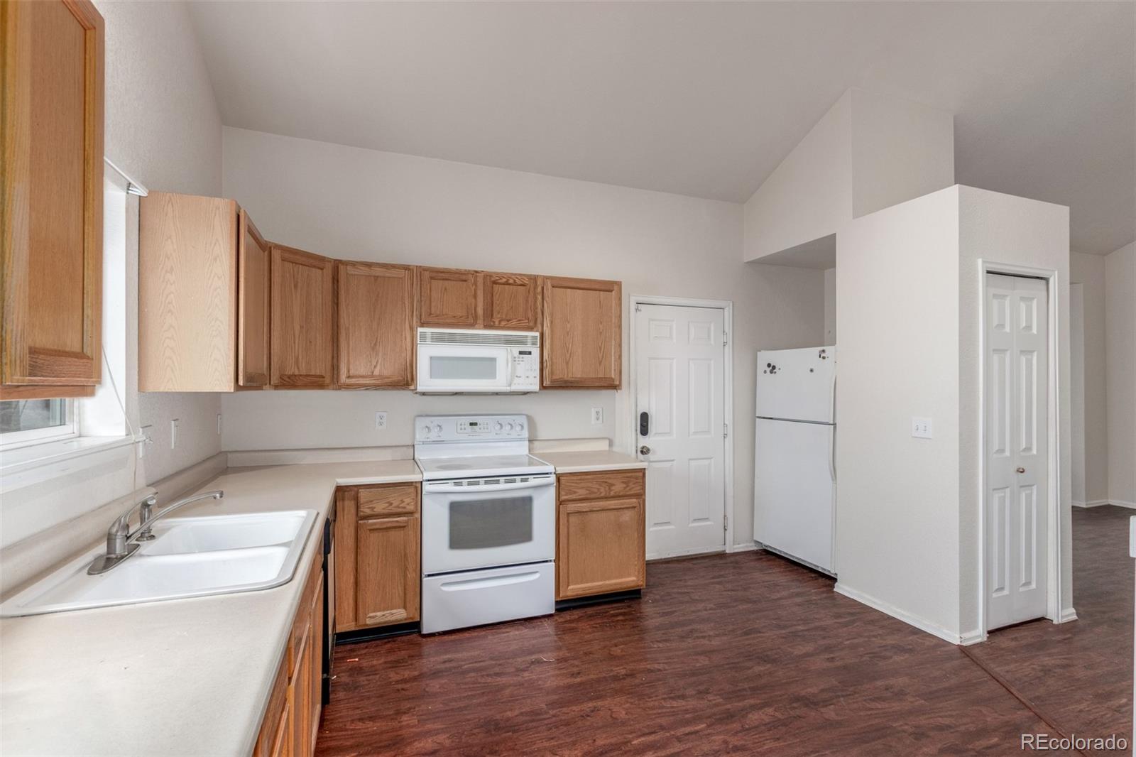 17655 E Bethany Circle