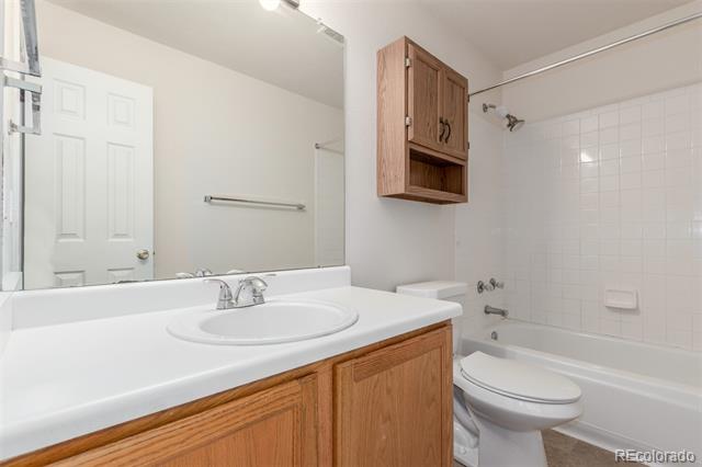17655 E Bethany Circle