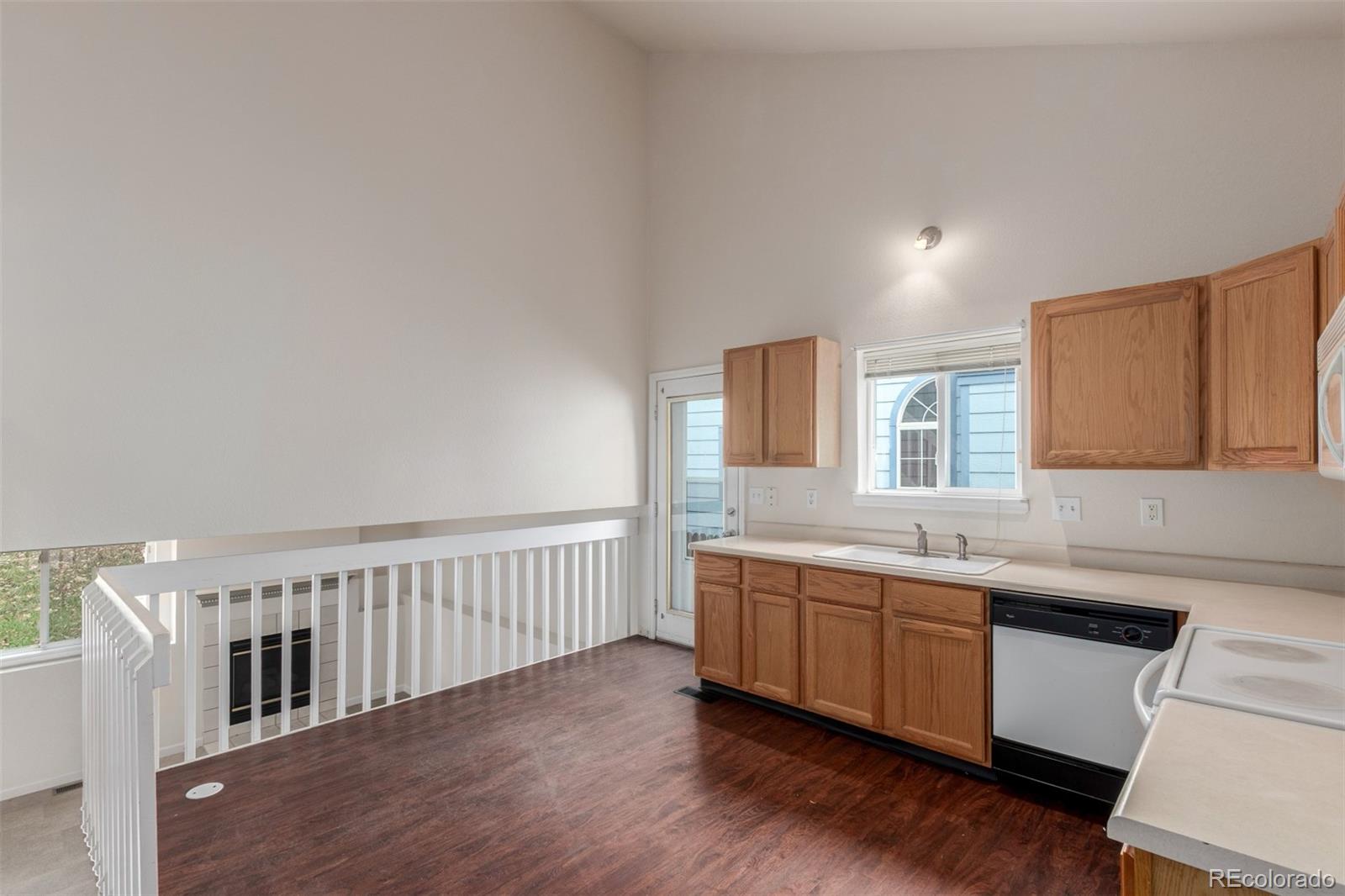 17655 E Bethany Circle