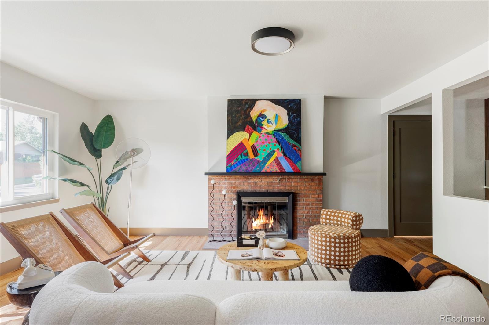 6735 E Villanova Place