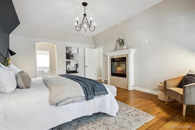 737 S 15th Avenue