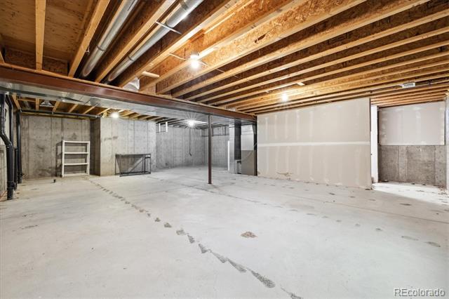 737 S 15th Avenue
