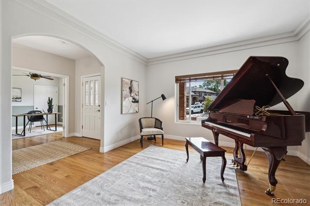 737 S 15th Avenue