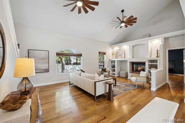 737 S 15th Avenue