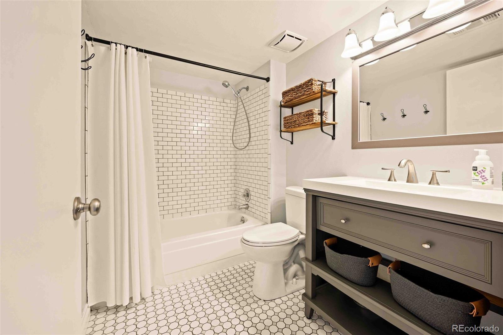 1150 Inca Street Unit: 39