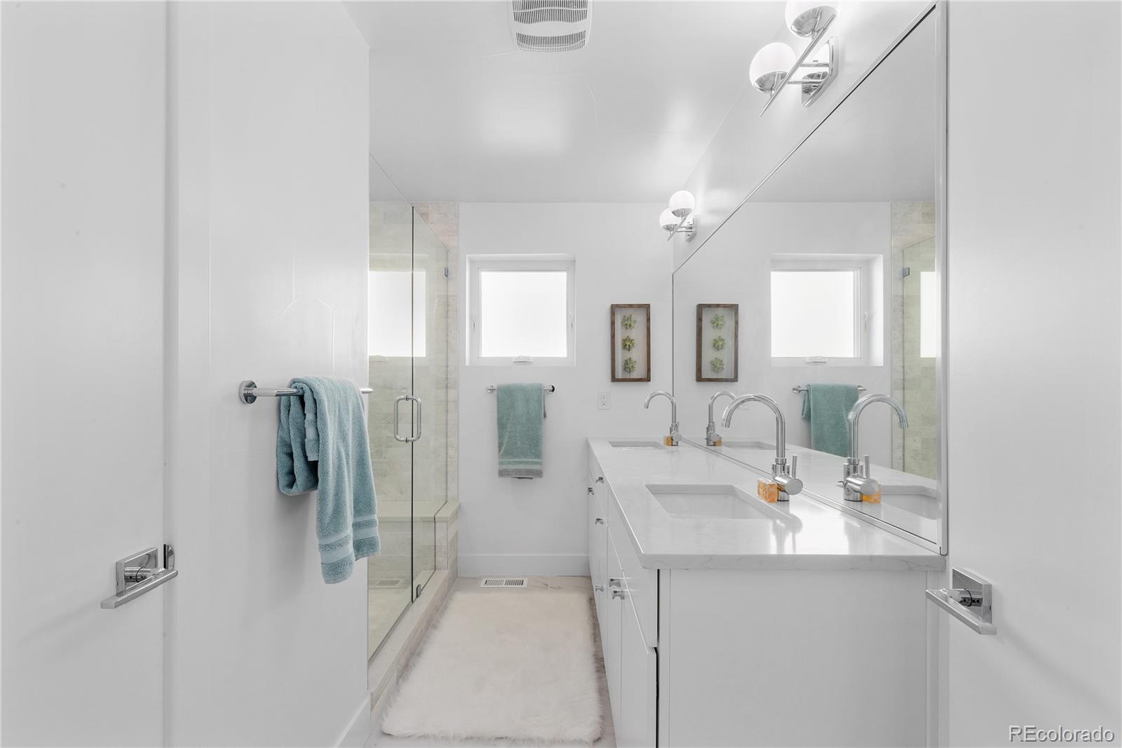 3725 N Franklin Street