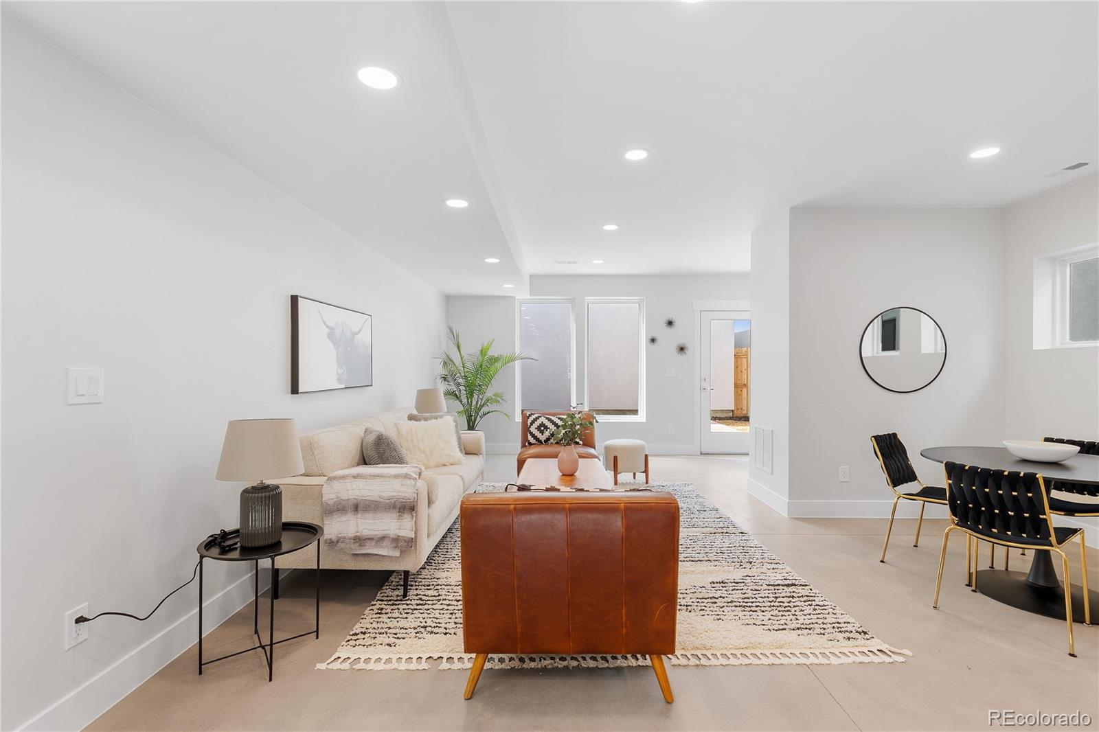 3725 N Franklin Street