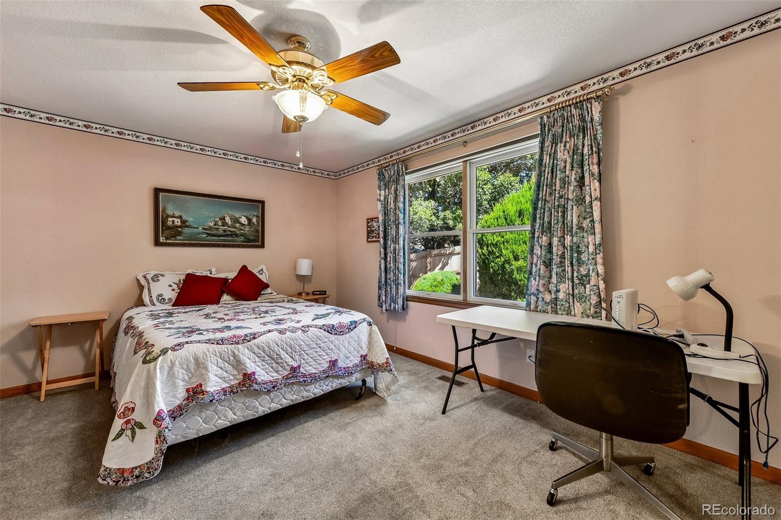 2547 E 124th Place