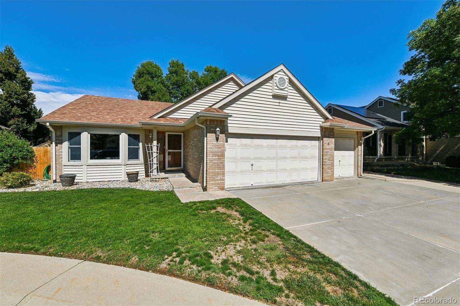 2547 E 124th Place