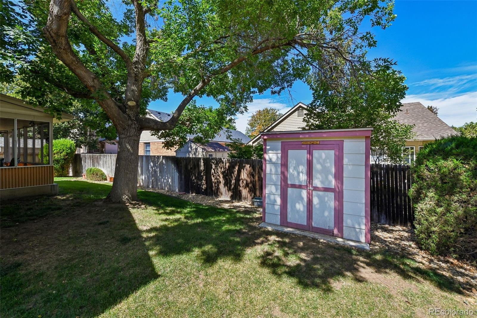 2547 E 124th Place