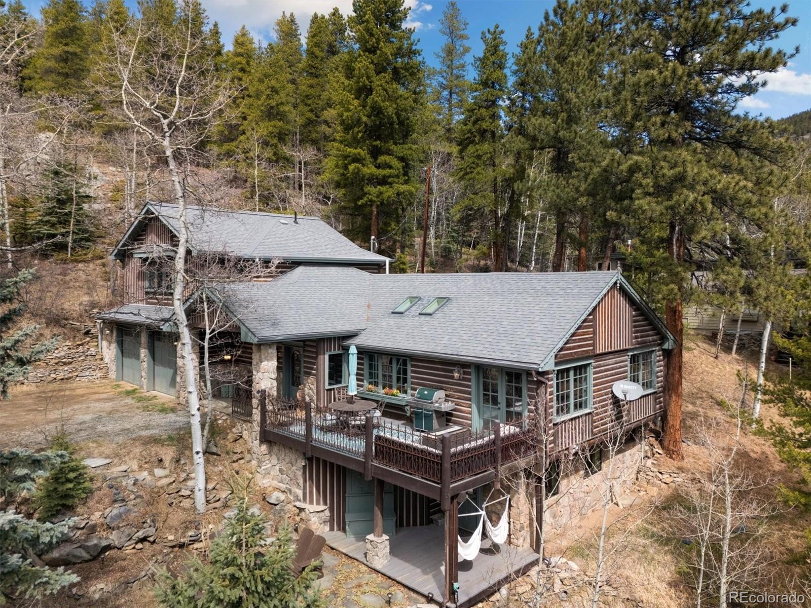 39 Pat Creek Road