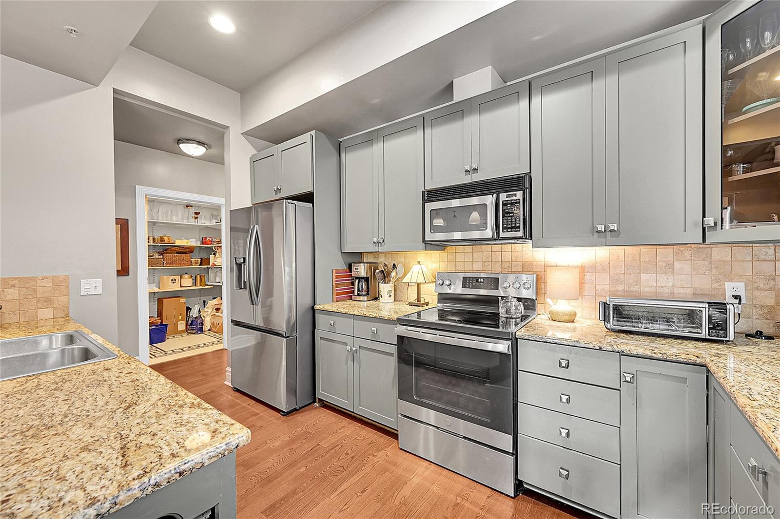 1352 N Pennsylvania Street Unit: 2