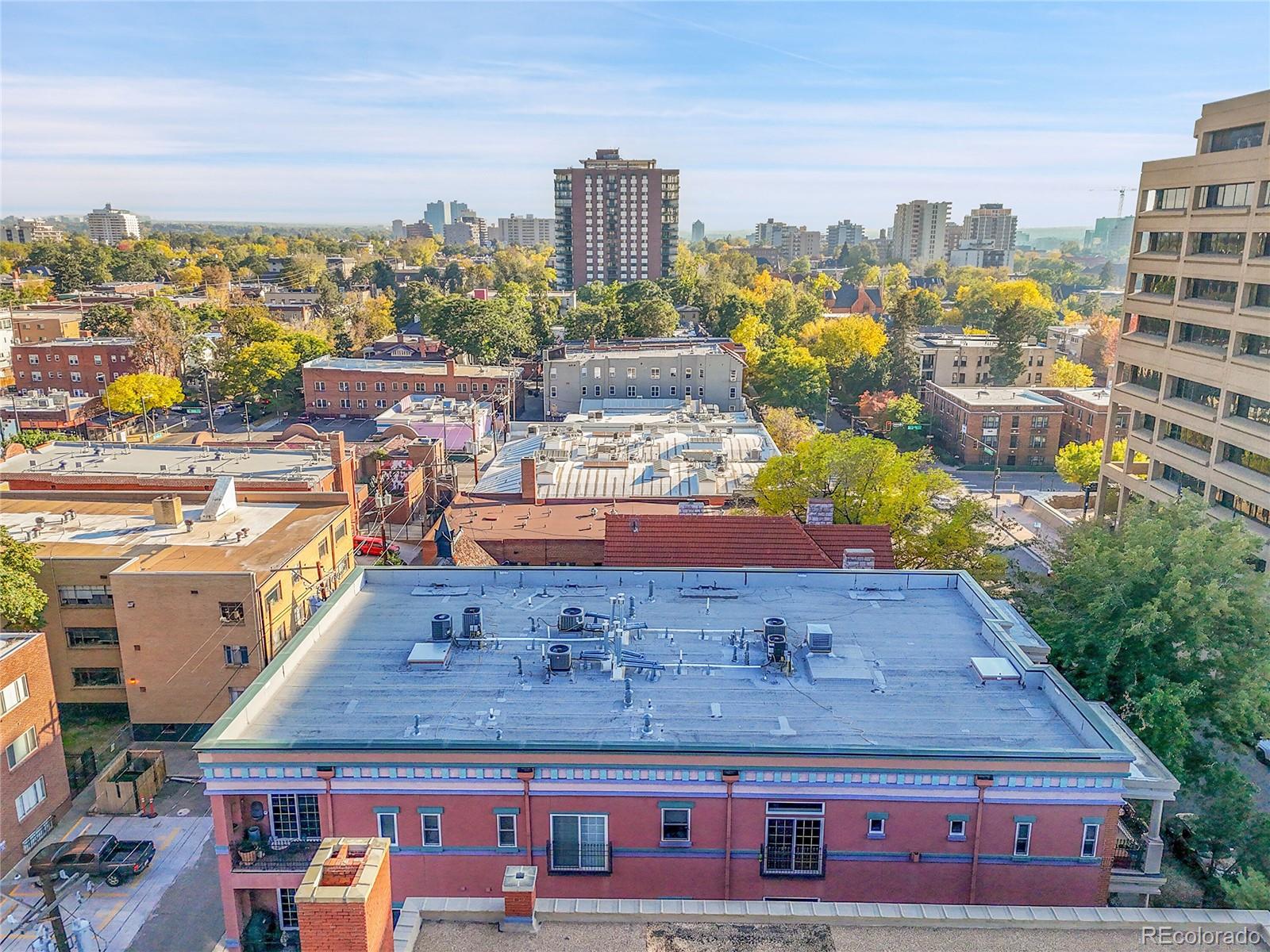 1352 N Pennsylvania Street Unit: 2