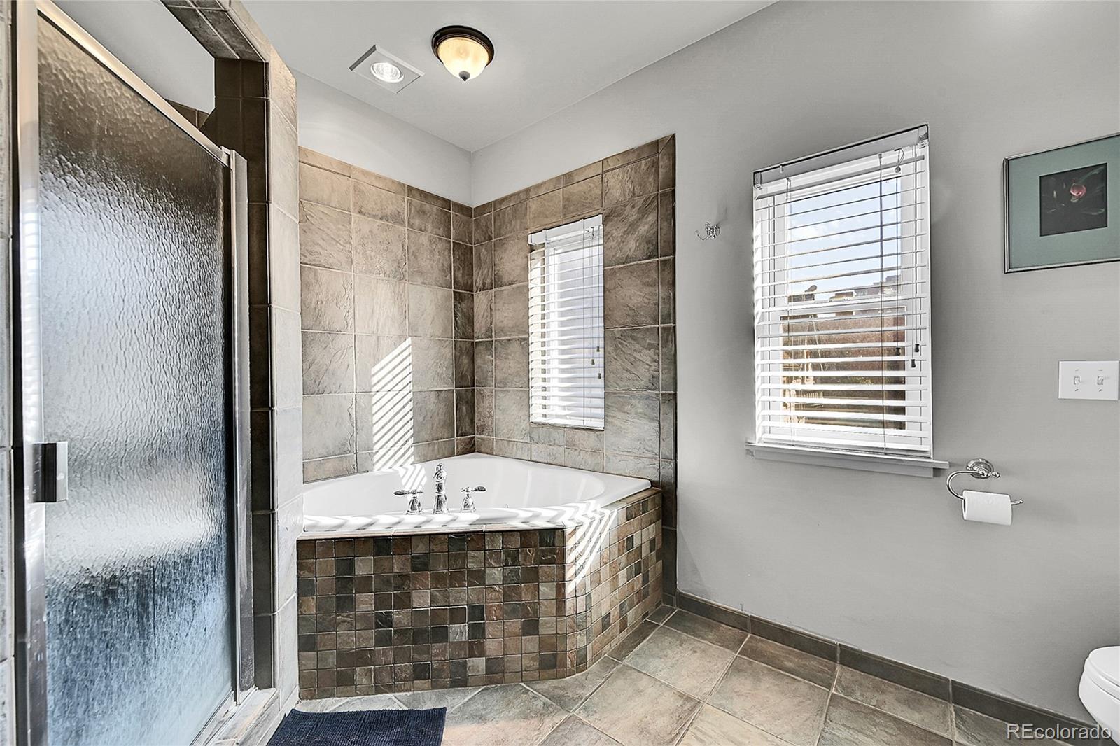 1352 N Pennsylvania Street Unit: 2