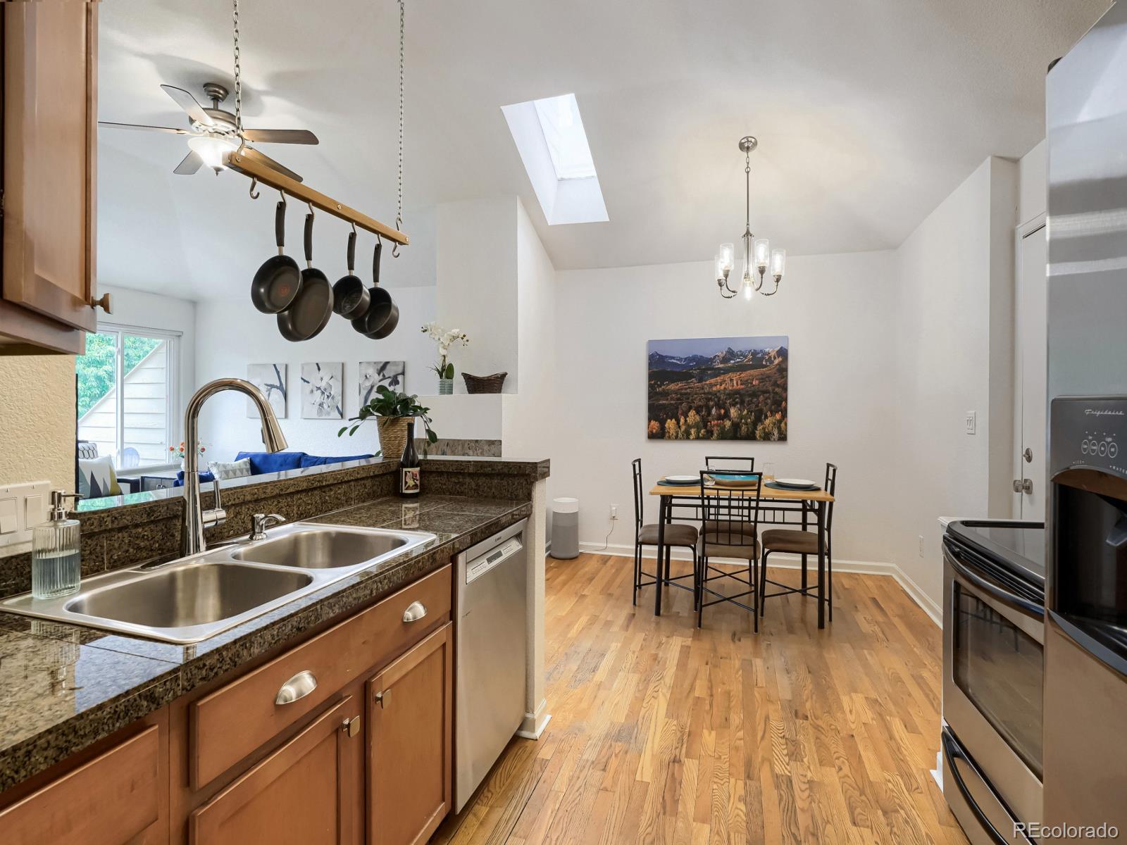 2199 S Scranton Way Unit: 201