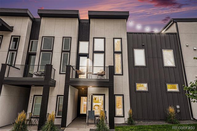 2370 W 49th Avenue
