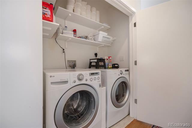 5890 W 39th Place