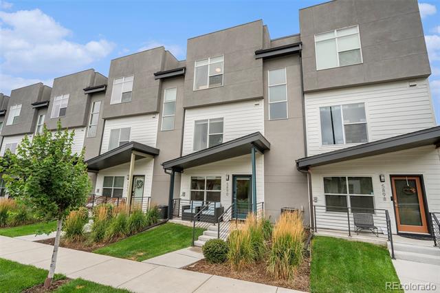 5890 W 39th Place
