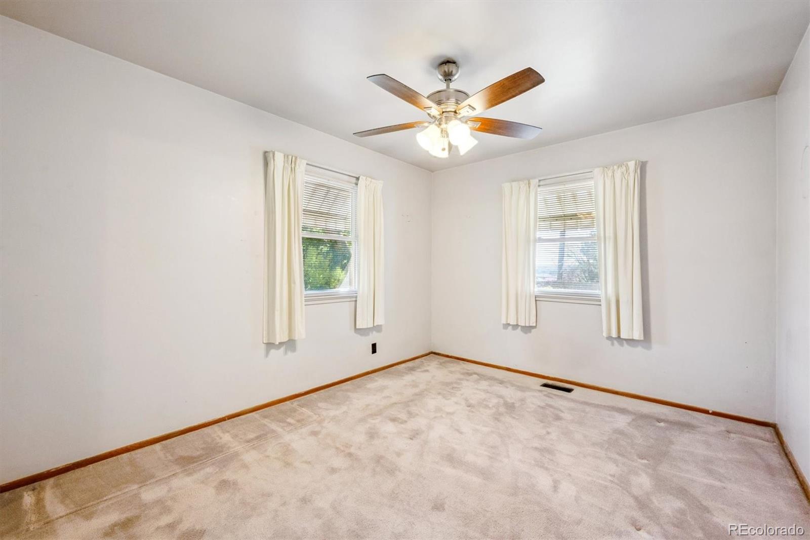 2740 Barnhart Street