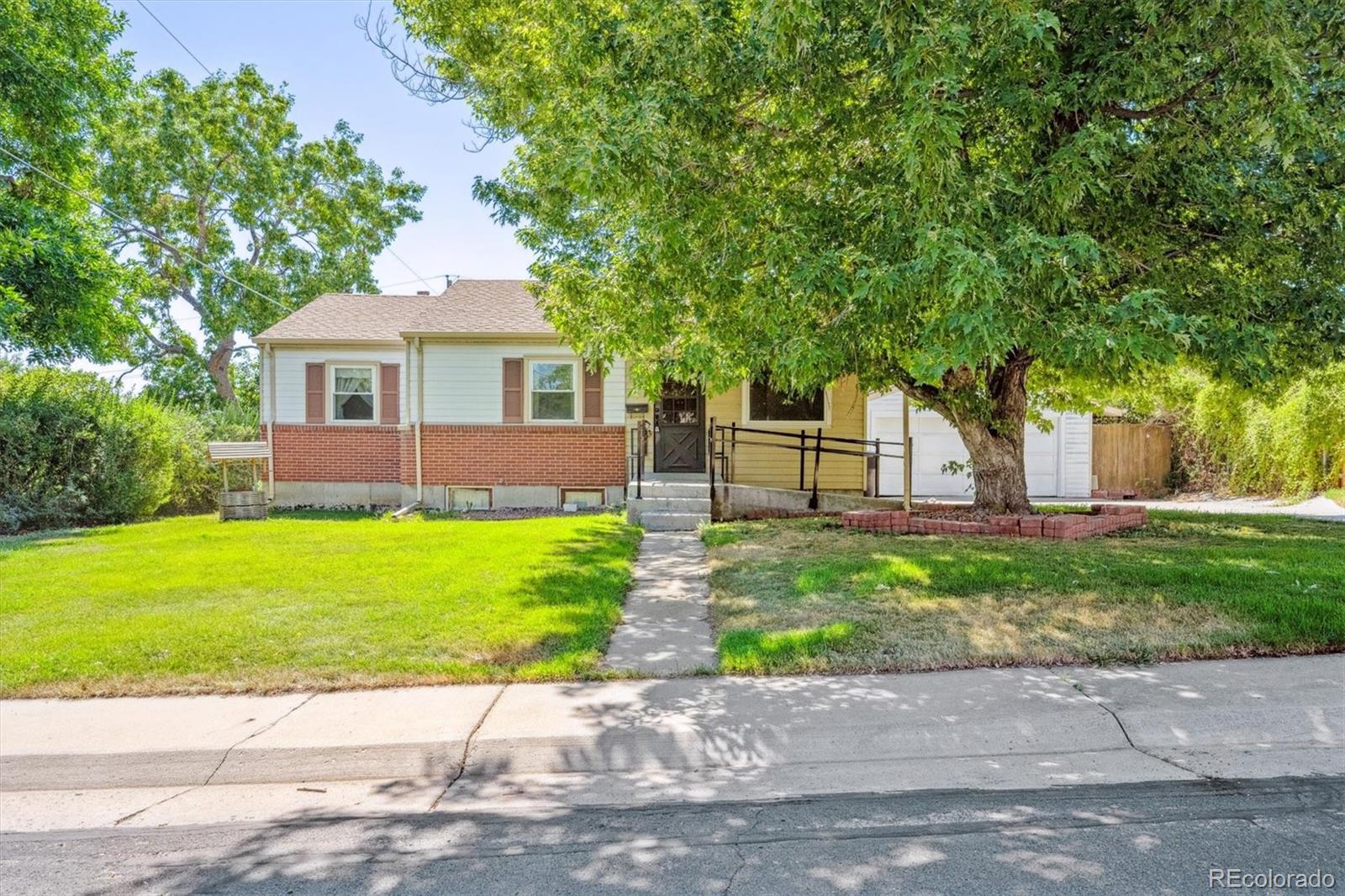 2740 Barnhart Street