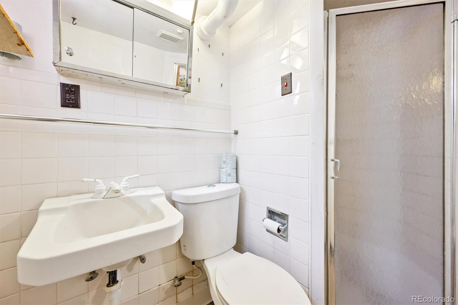 2740 Barnhart Street