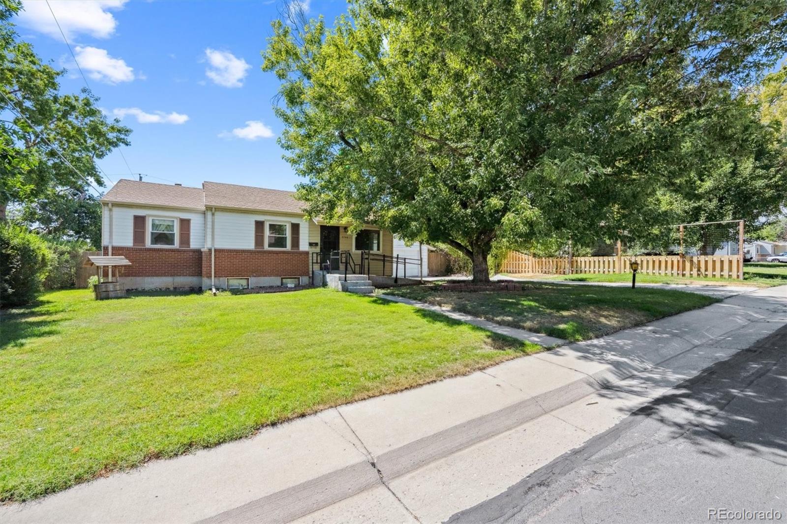 2740 Barnhart Street