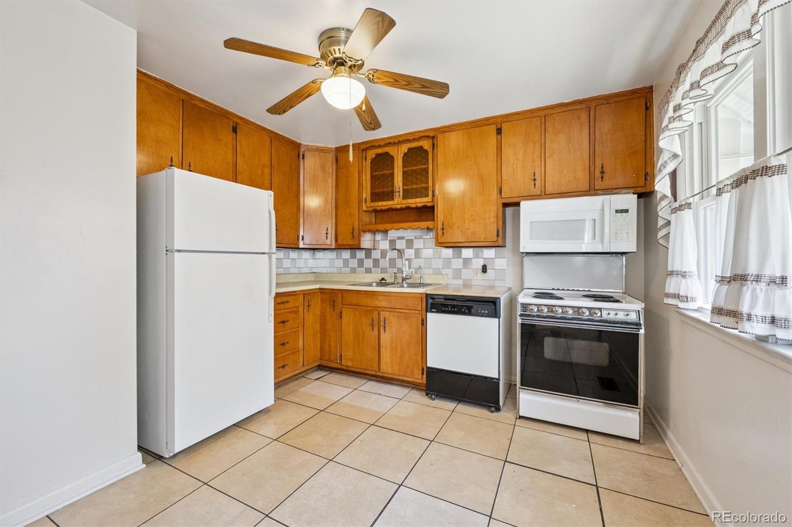 2740 Barnhart Street