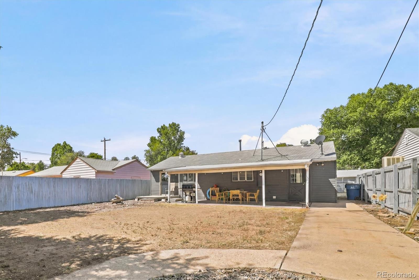 3113 W Jefferson Avenue