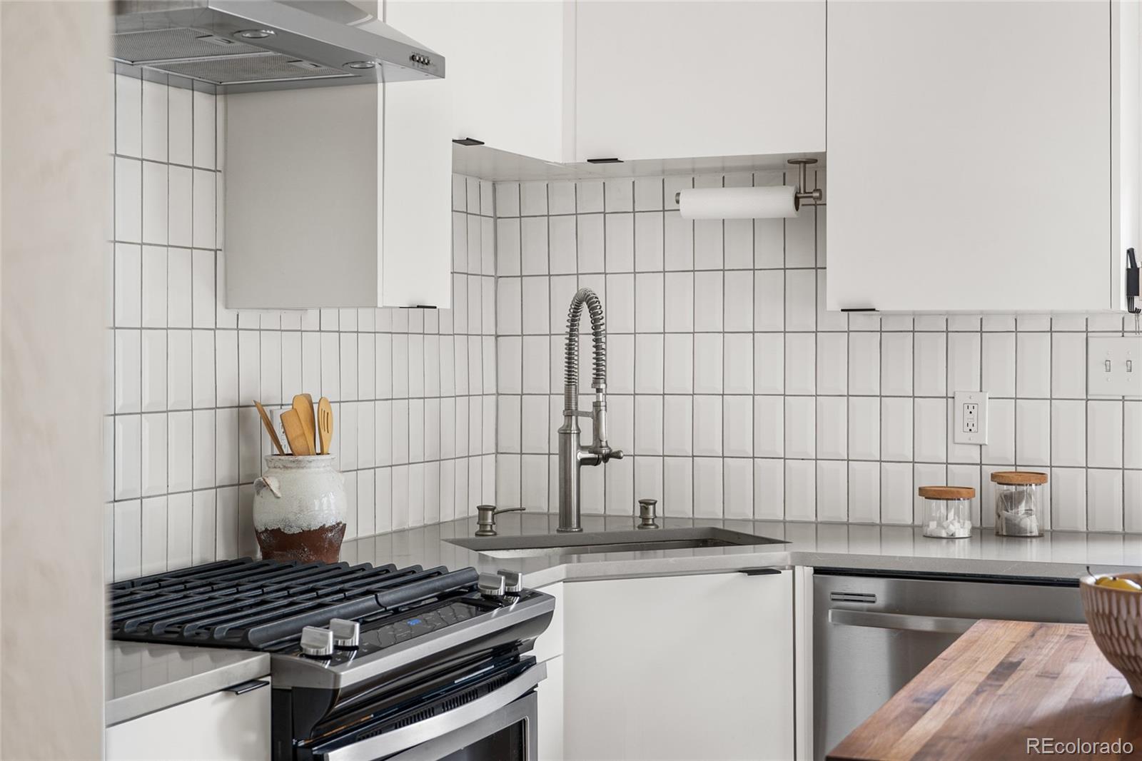 3611 Zuni Street Unit: 101