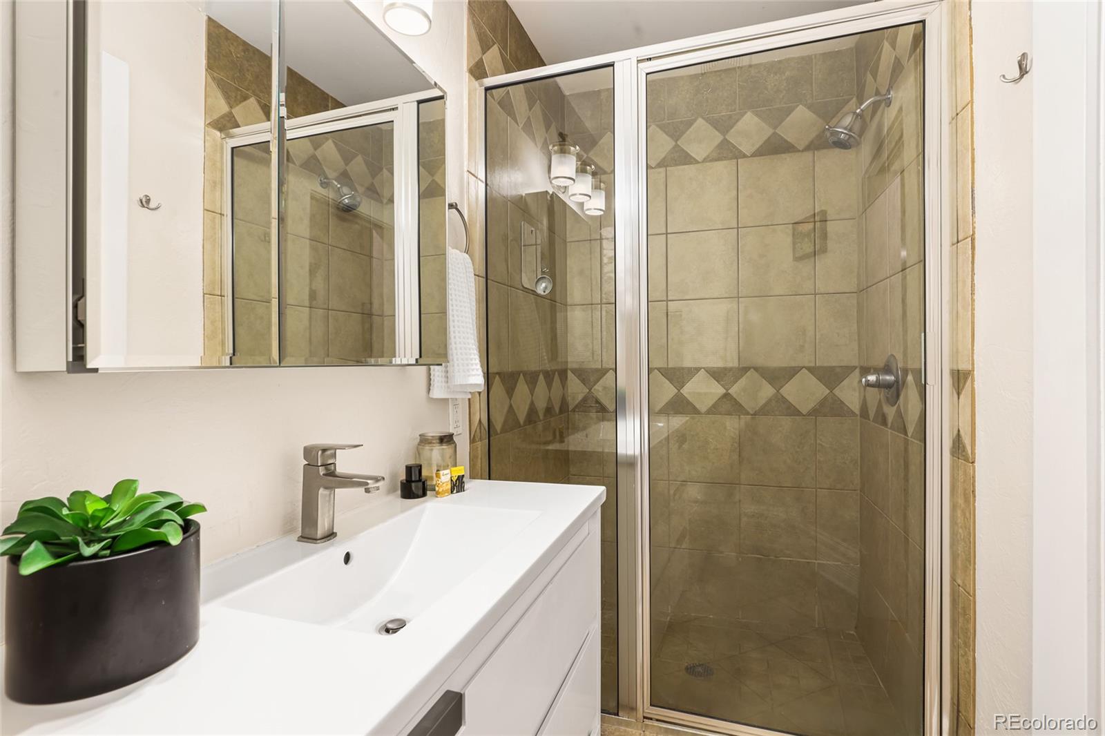 3611 Zuni Street Unit: 101