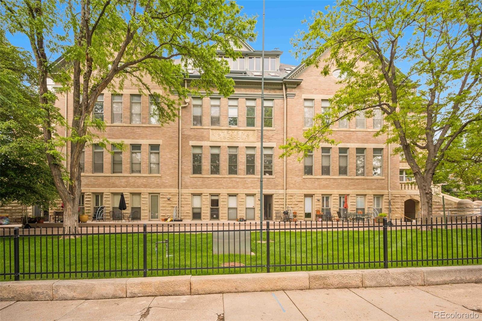 1140 Columbine Street Unit: 106
