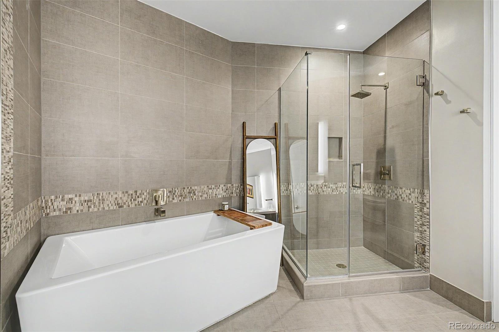 4200 W 17th Avenue Unit: 415