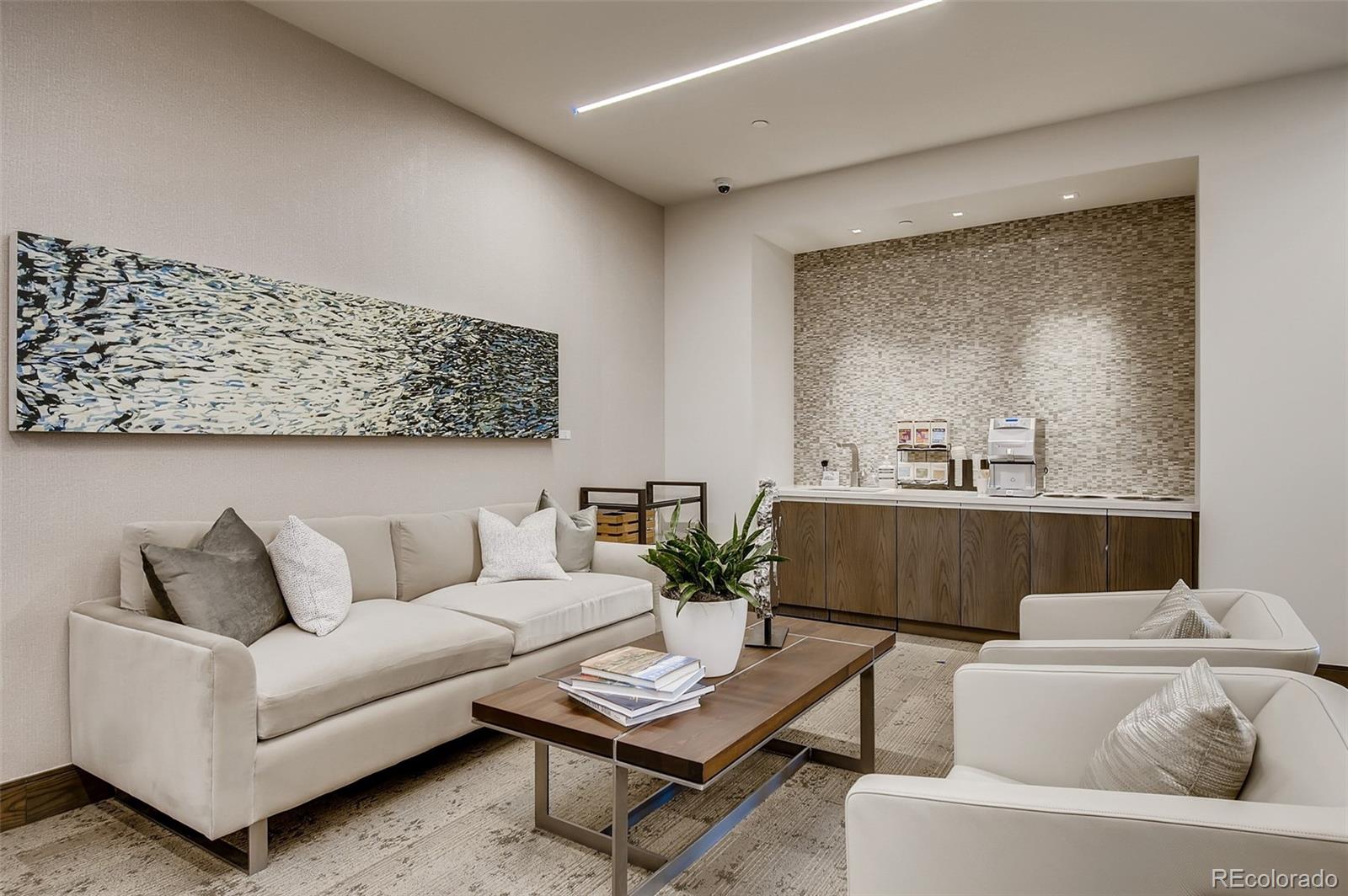 4200 W 17th Avenue Unit: 415