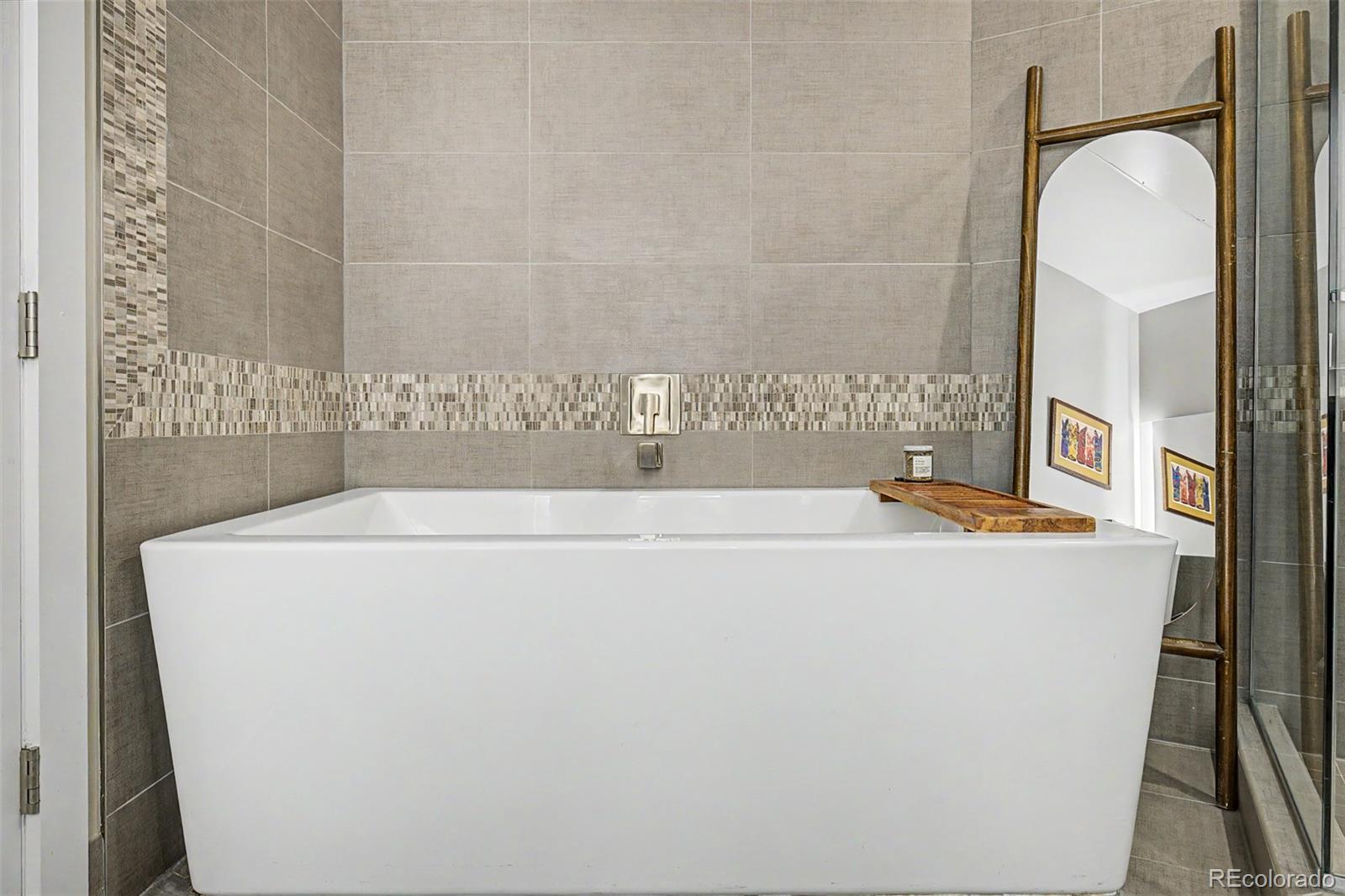 4200 W 17th Avenue Unit: 415