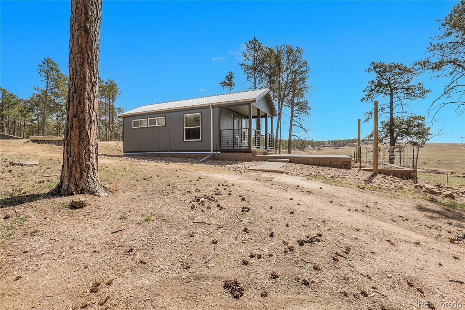 13385 Herring Road
