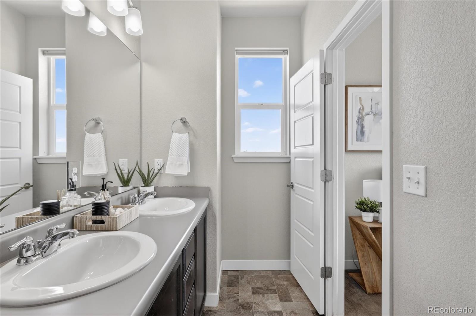 7407 S Pennsylvania Street