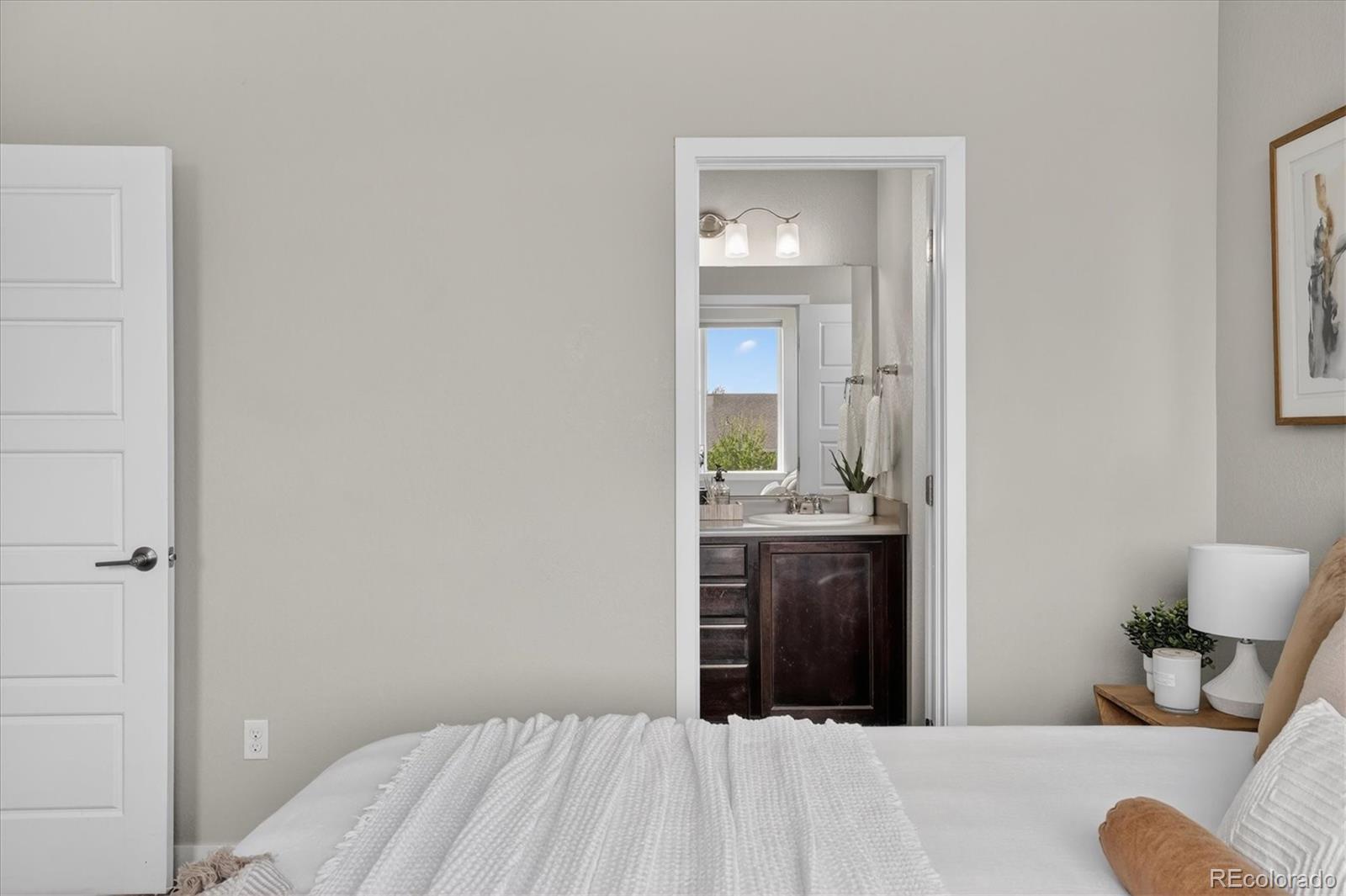 7407 S Pennsylvania Street