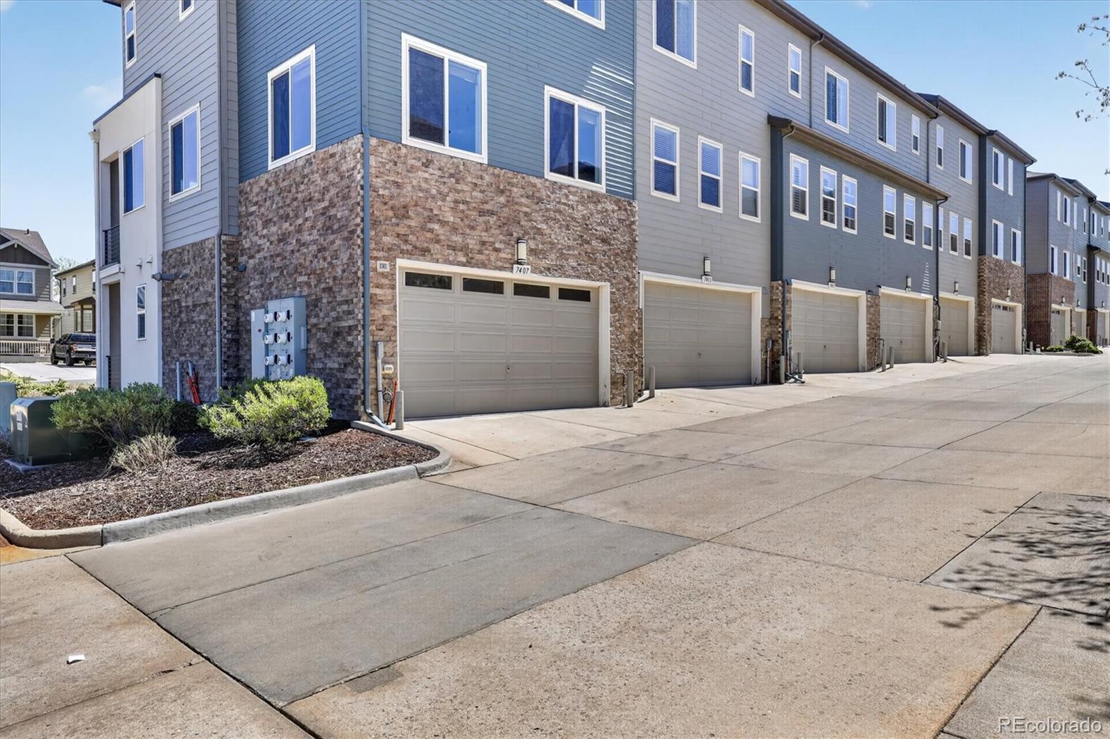 7407 S Pennsylvania Street